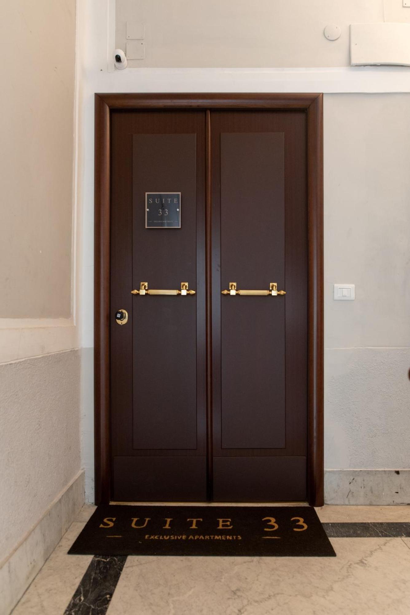 Suite 33 Napoli Exterior foto